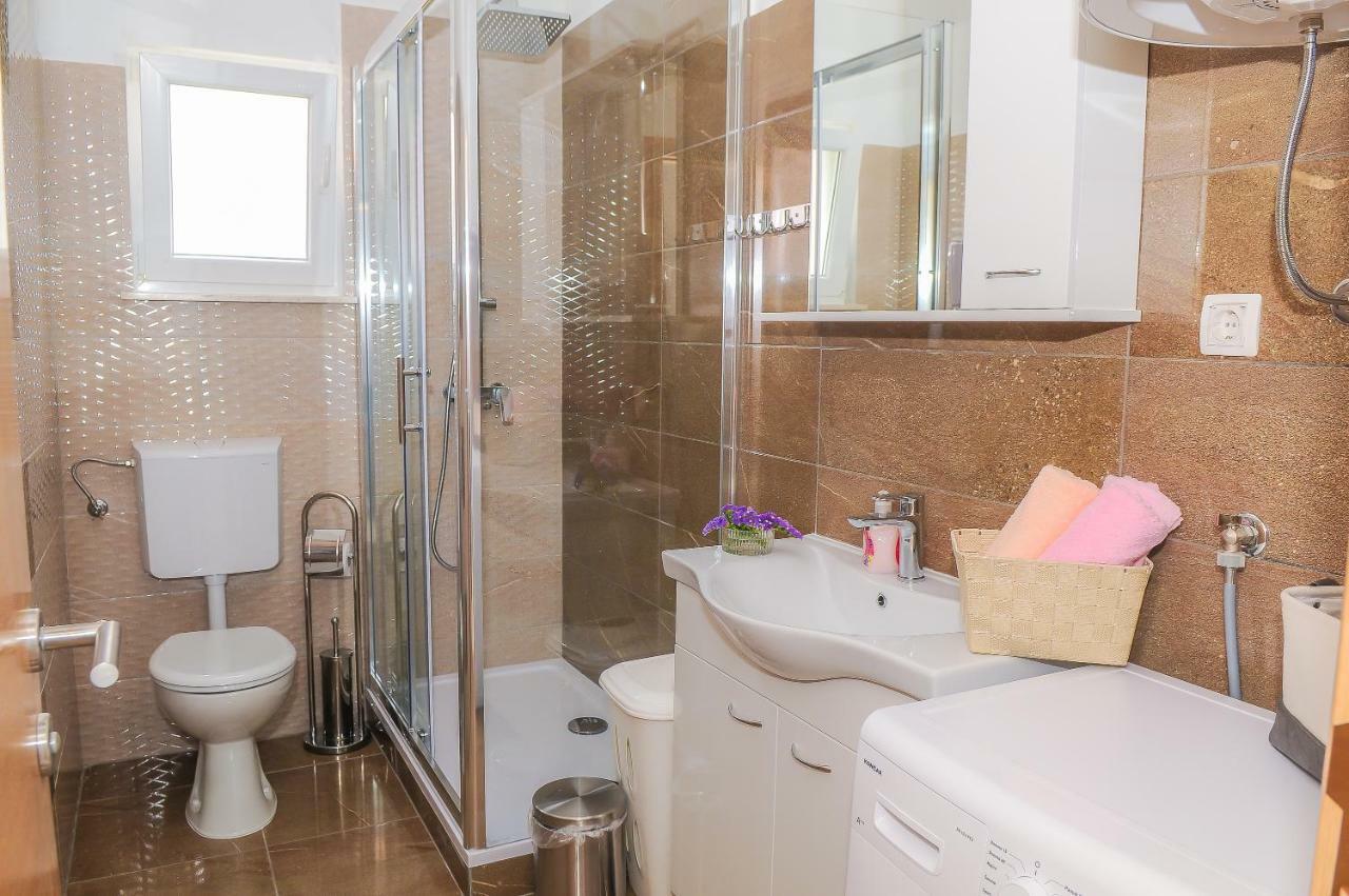 Apartment Petar Kaštela Buitenkant foto